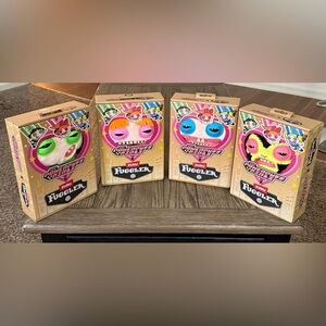 Fuggler Powerpuff Girls Buttercup, Blossom, Bubbles, Mojo Jojo Full Set Zuru New